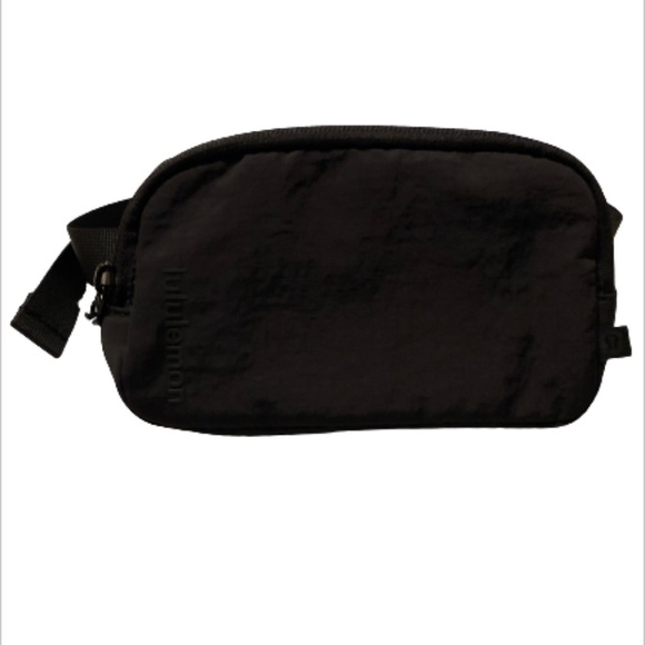 lululemon athletica Bags New Lululemon Black Mini Belt Bag Poshmark